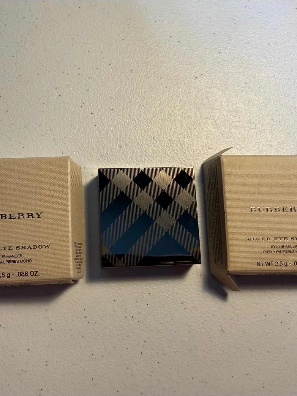 Sheer Eye Shadow Rosewood No.09 – Brown Shade